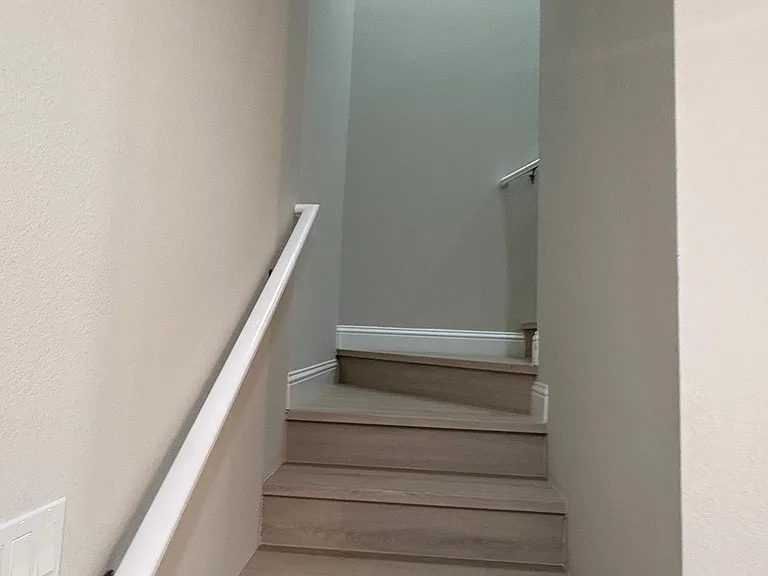4012 Horatio Ct — Photo 14