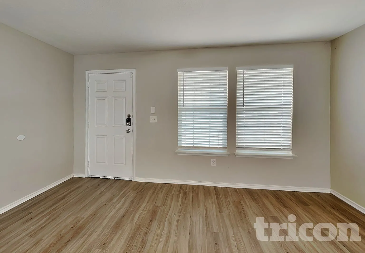 9163 Dublin Spring San Antonio TX — Photo 3
