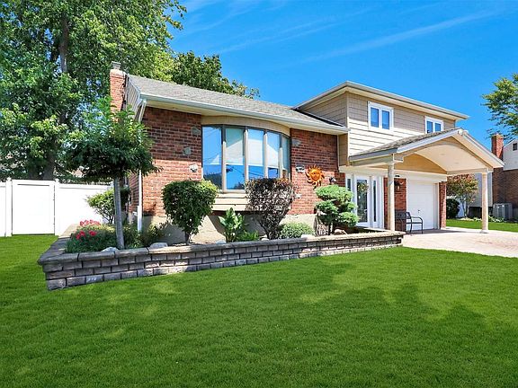3rd image of 533 Narland Ln