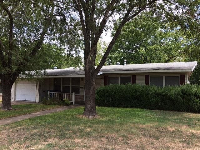 1st image of 1408 Dwyce Dr