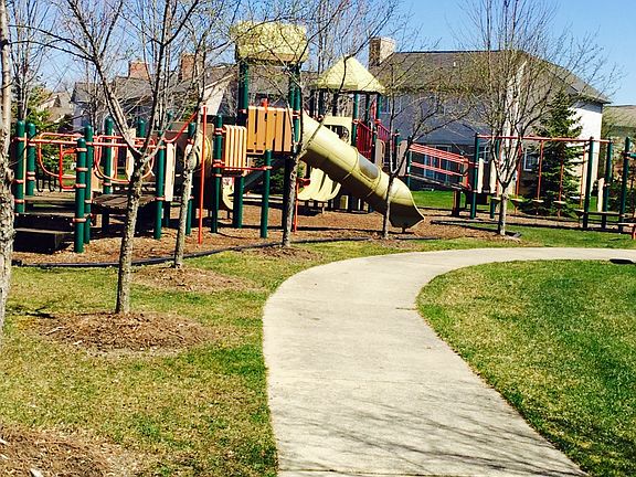 Beautiful Playground in rear
