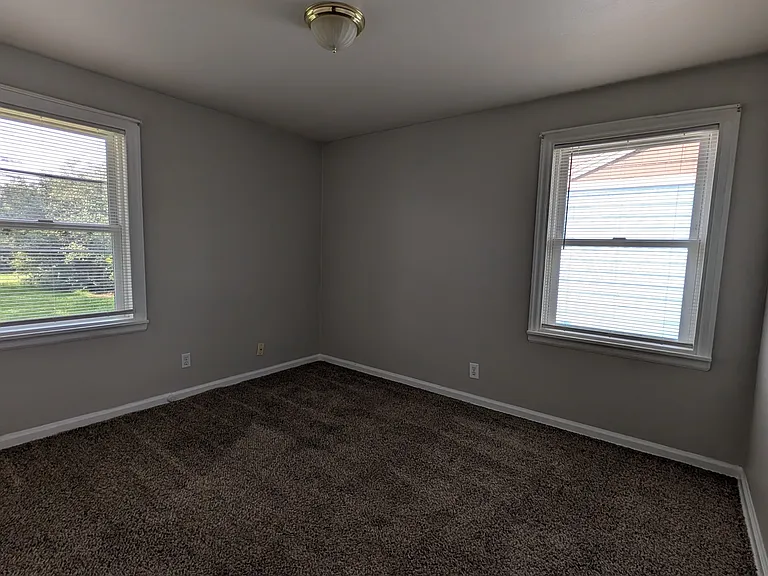5609 N Hemlock St — Photo 15