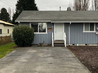 15467 Beaver Marsh Rd UNIT A, Mount Vernon, WA 98273
