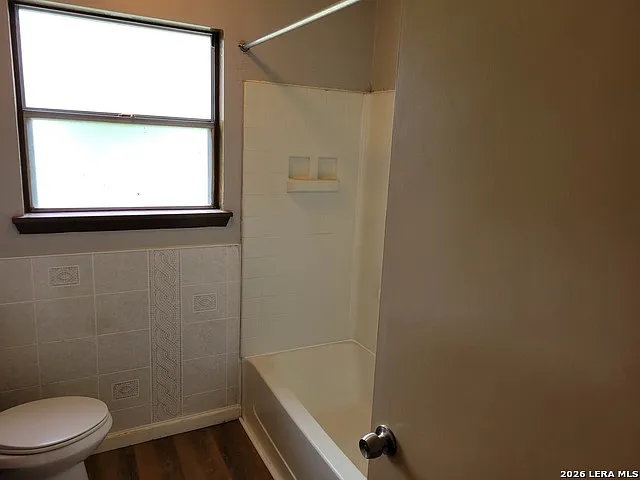 5405 Borchers Dr — Photo 11