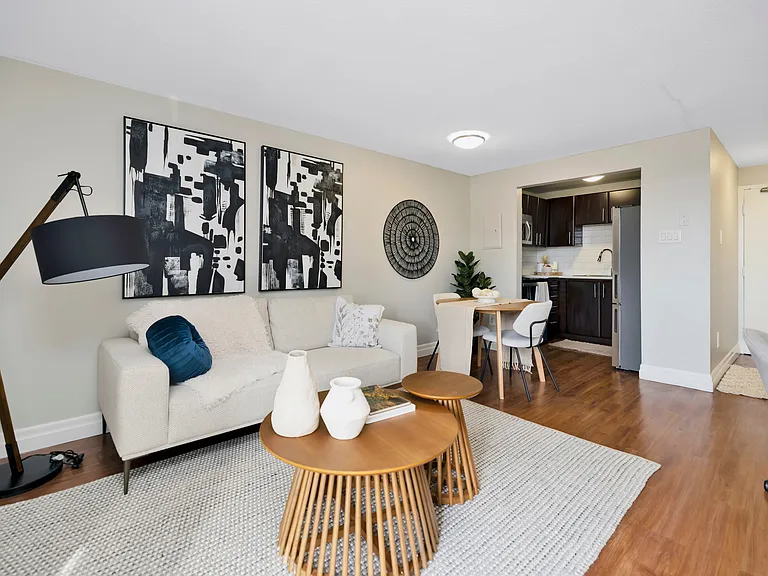 49 Vanier Dr #37 — Photo 5