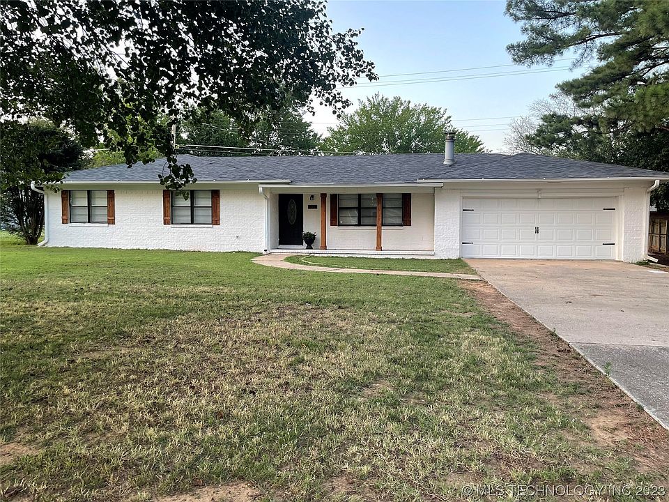 1st image of 204 Bowlin Dr