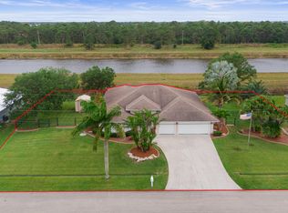 1544 SW Abacus Ave, Port Saint Lucie, FL 34953