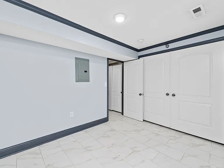 4544 Summit St — Photo 127