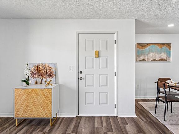 4th image of 2522 Pine Ridge Way S #D2