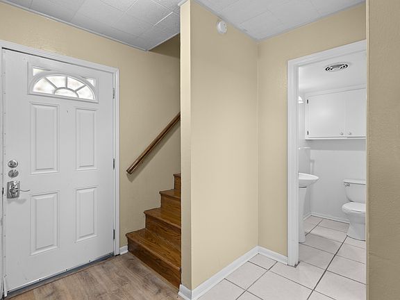 4th image of 1812 Lawndale Ave #A