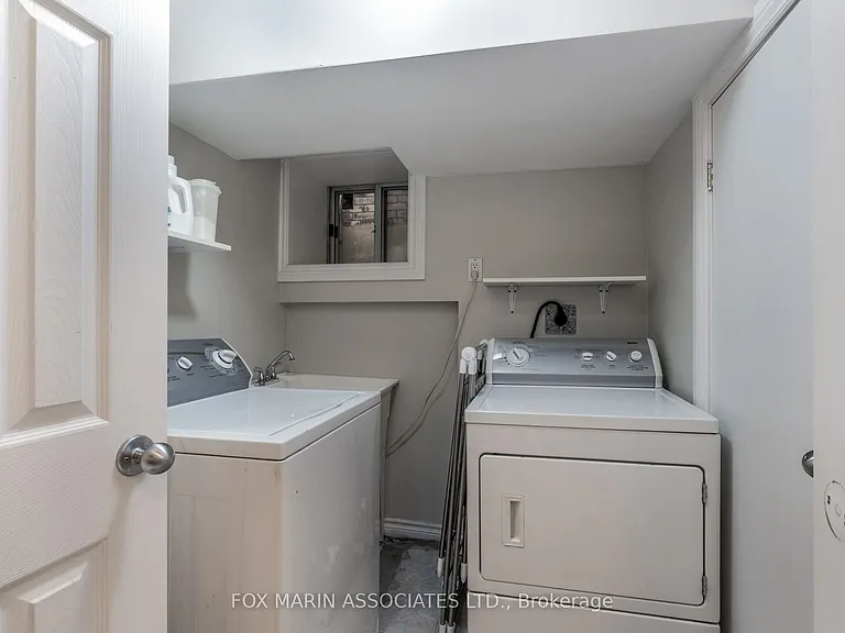 31 Browning Ave — Photo 29
