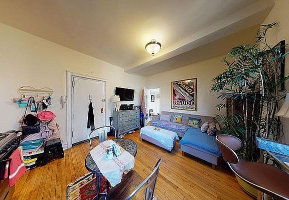 2nd image of 324 W 84th St #53SHORT