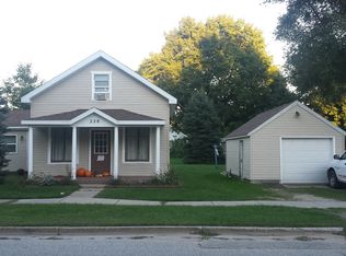 228 N Cedar St, Evart, MI 49631