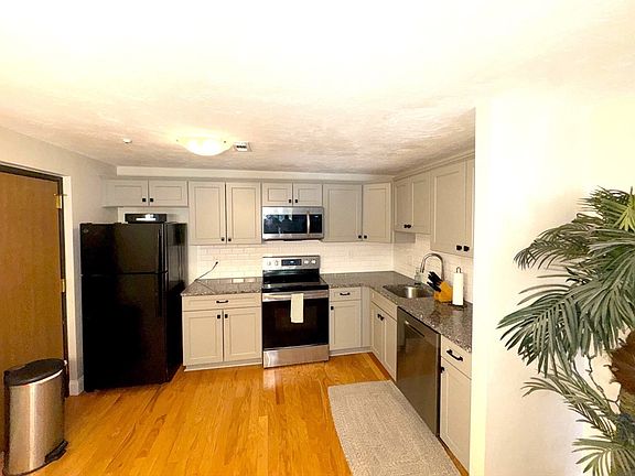4th image of 354 Neponset St APT G