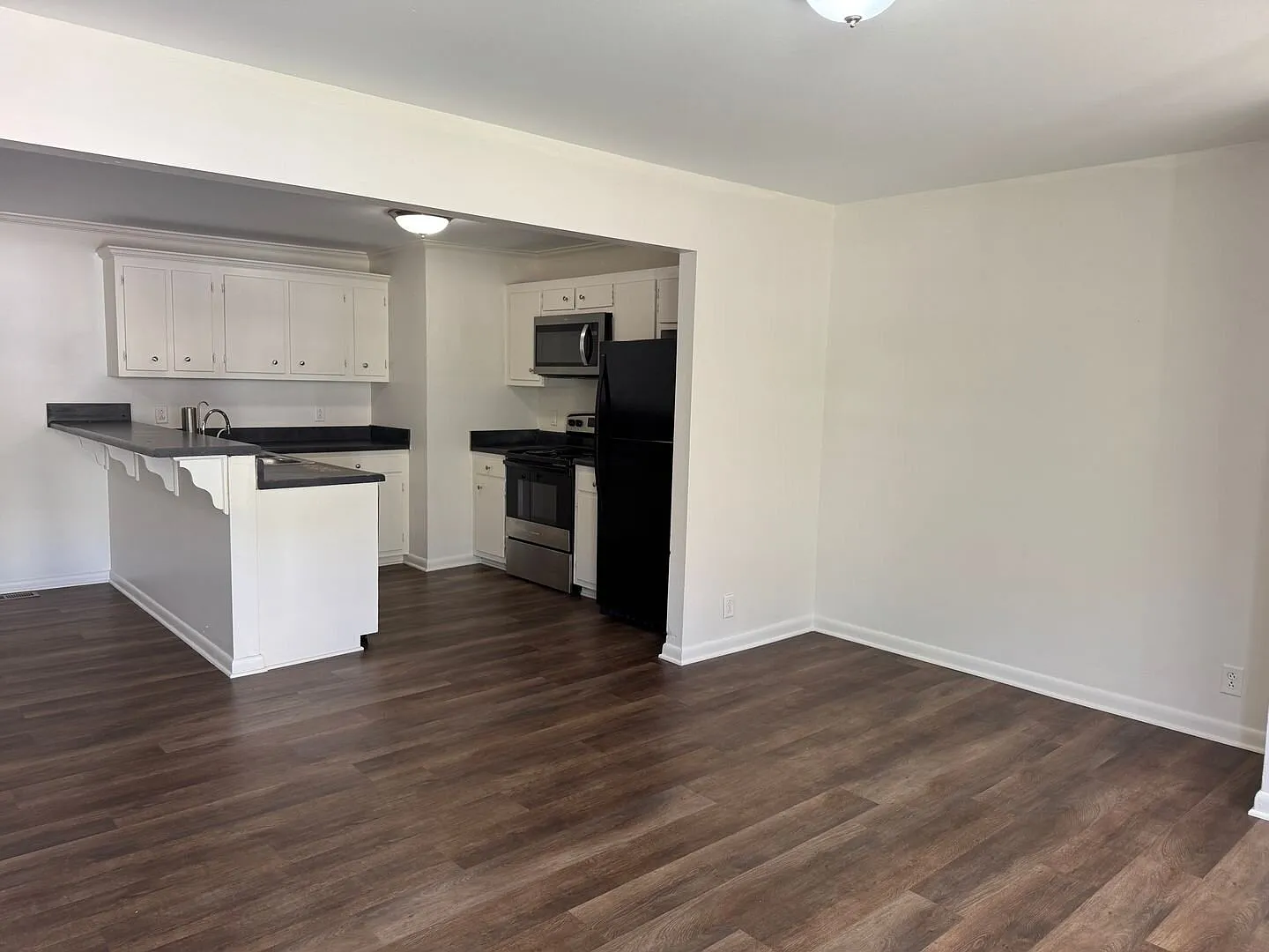 3 Bedrooms 2 Baths Bonus Room/4th Bedroom 1,175 Sq. Ft. — Photo 3