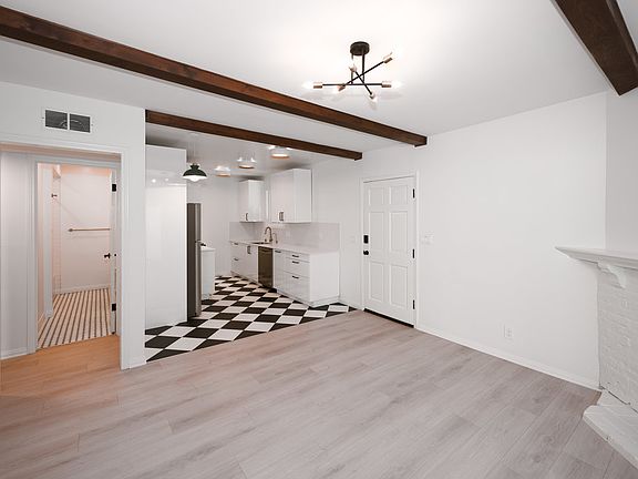 2nd image of 11510 Collins St Unit 1