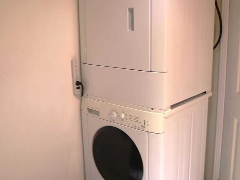 1556 Dellbrook Ave #BASEMENT — Photo 7