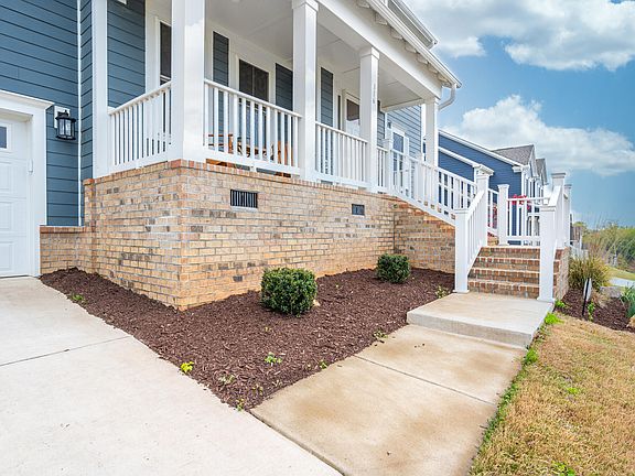 3rd image of 316 Prestwood Dr
