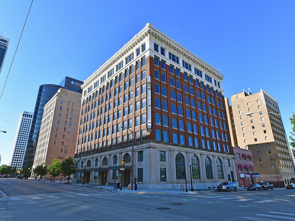 Building Photo 3