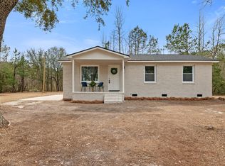 1309 Mandella Rd, Bonneau, SC 29431