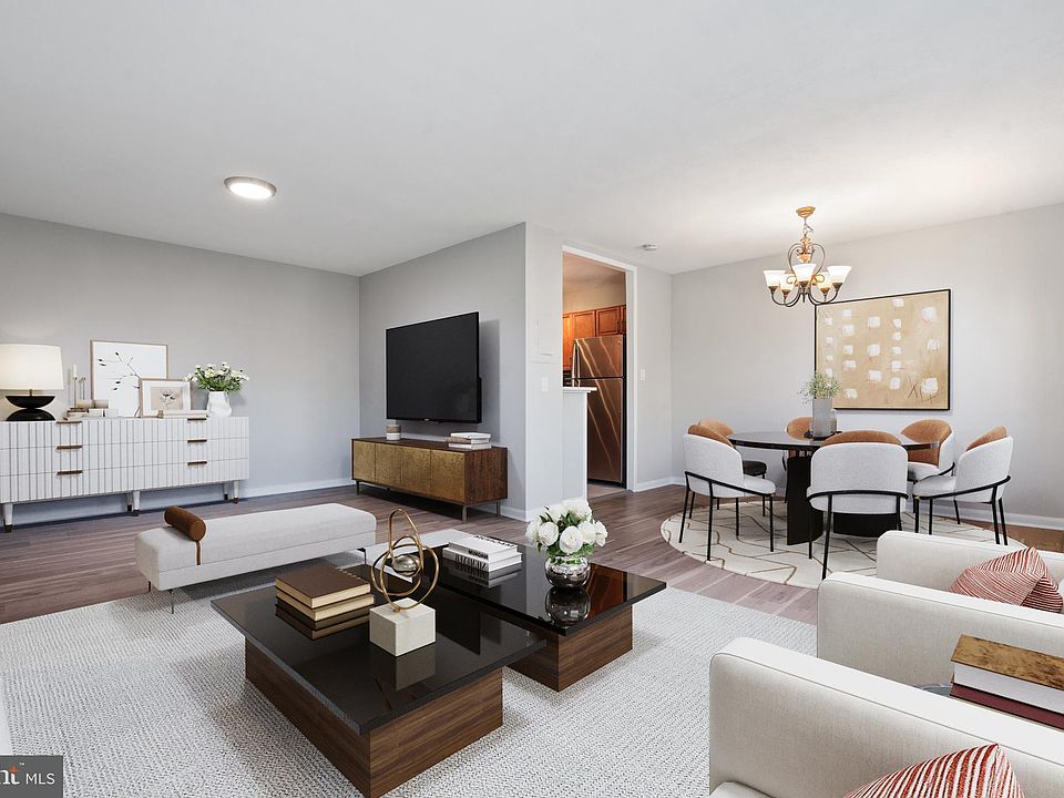 1st image of 3701 5th St S APT 310