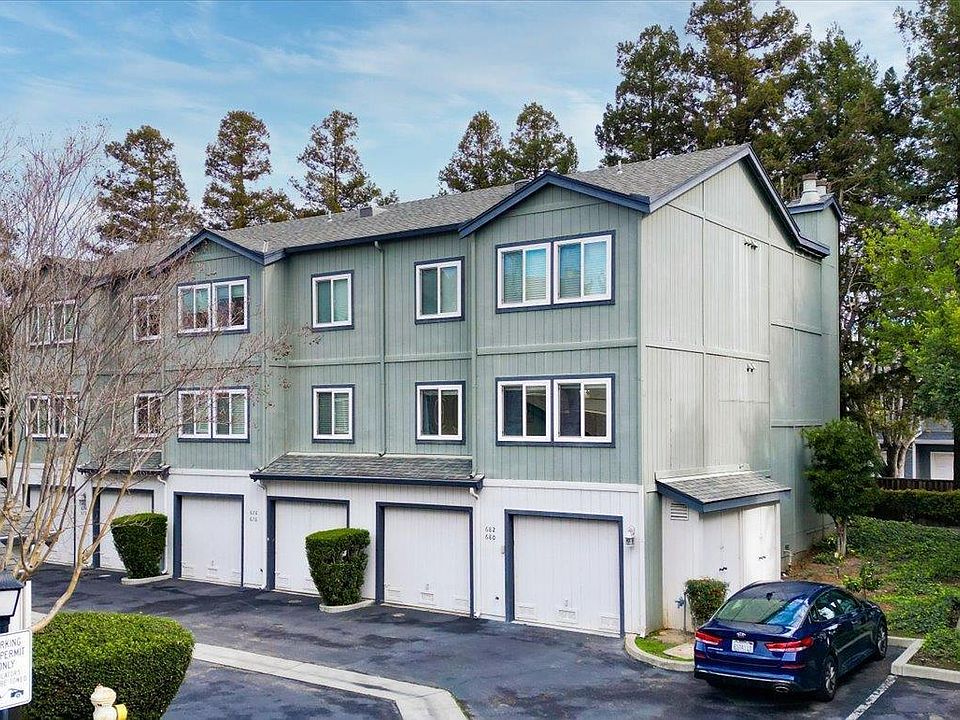 1st image of 680 Blackford Ct