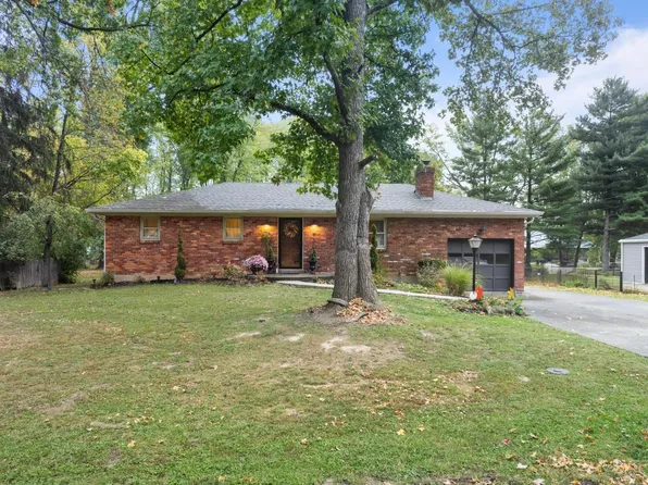 38 Hitchcock Ln, Amelia, OH 45102