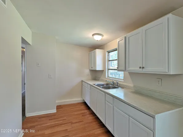 1630 DETROIT Street, Jacksonville, FL 32254