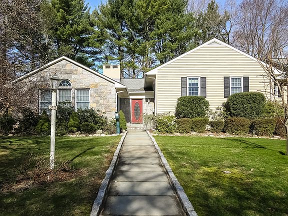 Another view of Front of House