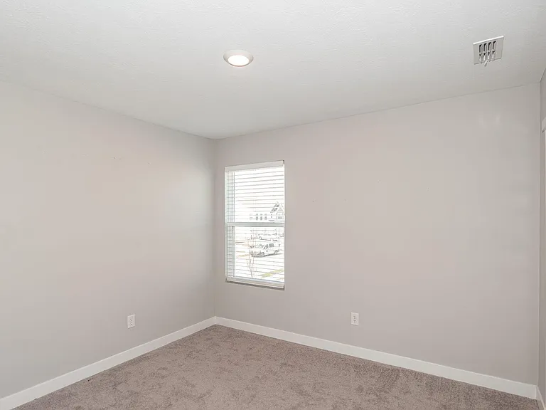 2519 Dixon Creek Dr — Photo 23