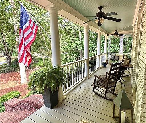 5th image of 3280 Kates Way