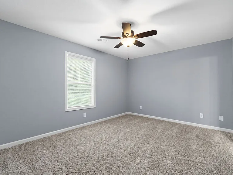 288 Smithson Ln — Photo 14