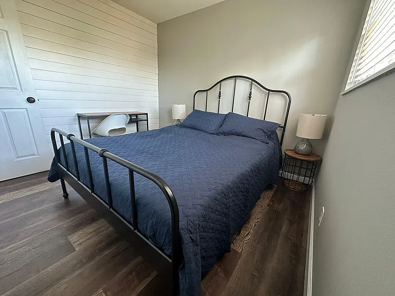 1534 Fairmount Ave — Photo 9