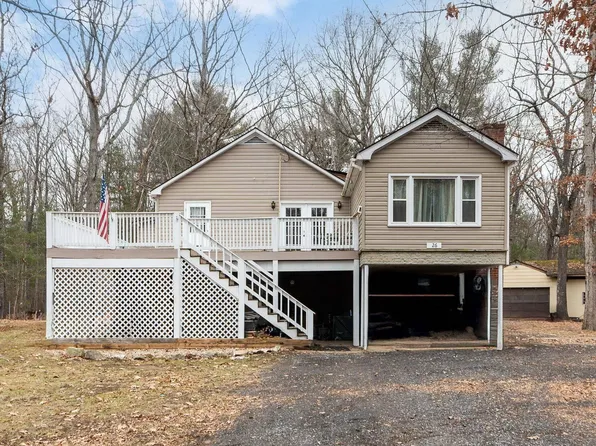 26 Forest Creek Ln, Waynesboro, VA 22980