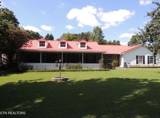 441 Klondike Cir, Kodak, TN 37764
