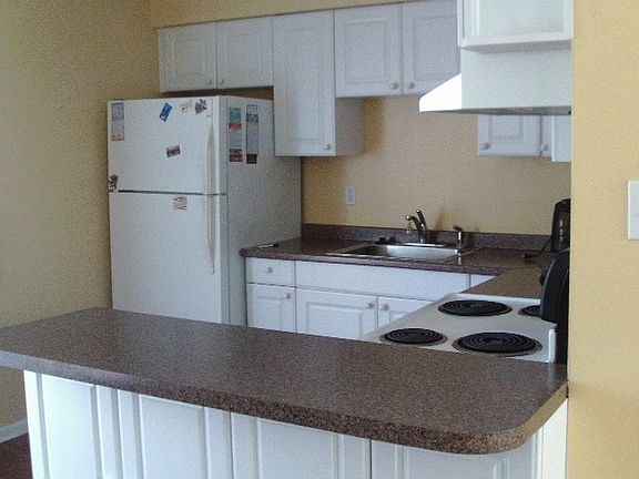 5th image of 233 78th St #B