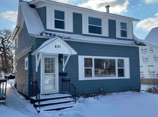 231 Ogden Ave, Escanaba, MI 49829