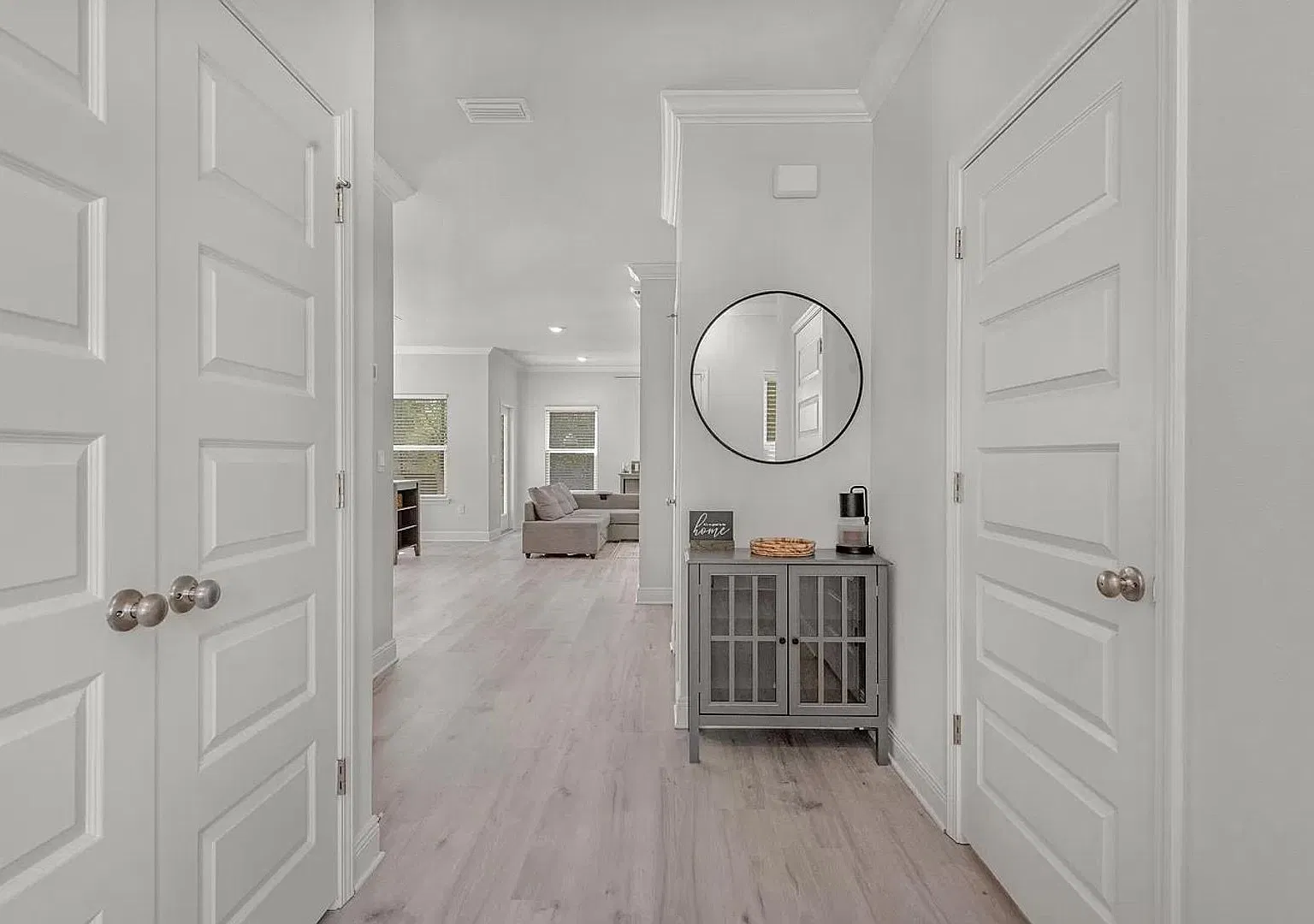 Three Bedroom Two and a half Bath In Hammock Oaks — Photo 3