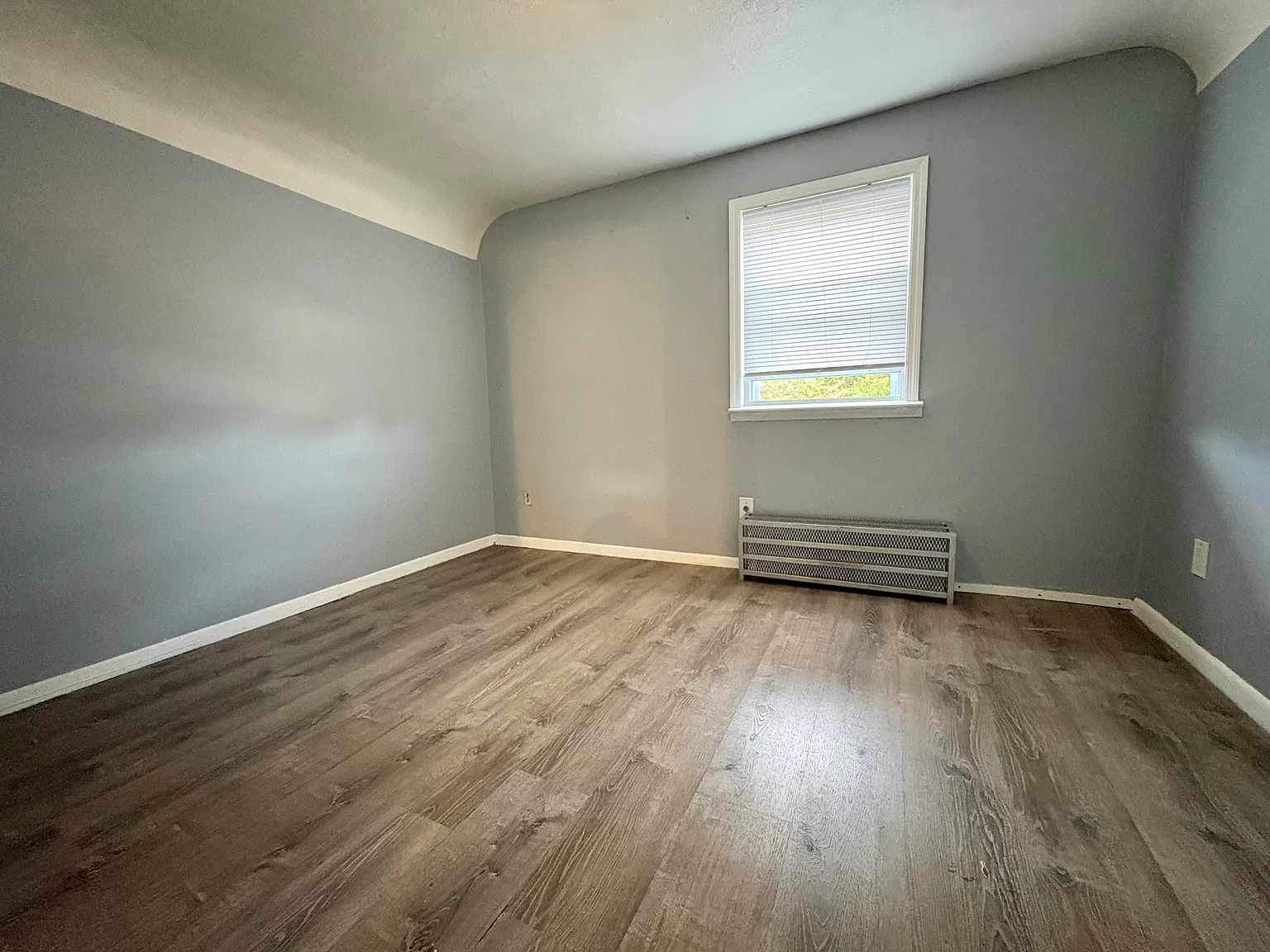 2 bed, $2,800 — Photo 4
