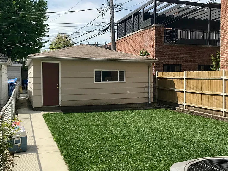 1513 W Grace St #1 — Photo 14