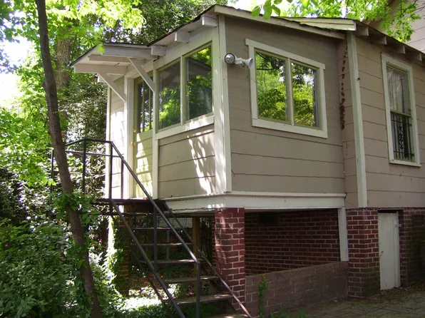 103A W Stone Ave, Greenville, SC 29609