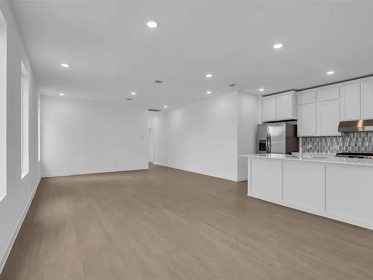 11688 Lazy Oak Creek Dr — Photo 15