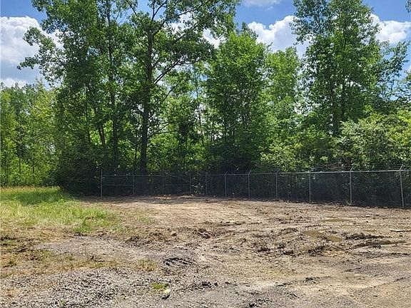 2nd image of 7475 S Dewey Rd