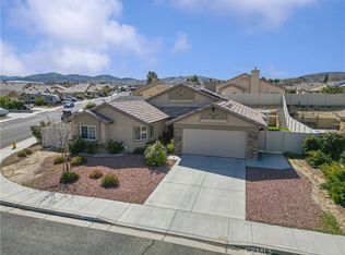 2234 Spanish Broom Dr, Palmdale, CA 93550