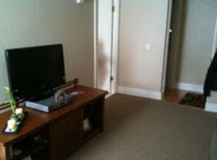 26 Chestnut St, Milford, MA 01757