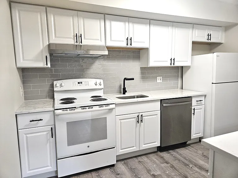 Beautifully renovated kitchen