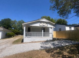 418 S Smith St, Clayton, NC 27520