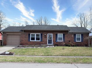 2125 Dawnshire Dr, Columbus, IN 47203