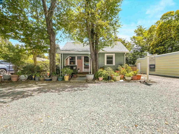 160 S Cody Ln, Pleasant Hill, CA 94523