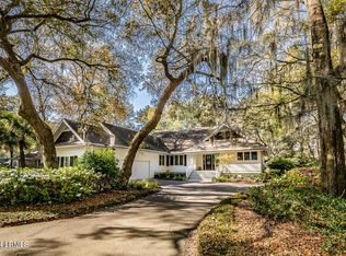 413 Island Cir E, Saint Helena Island, SC 29920